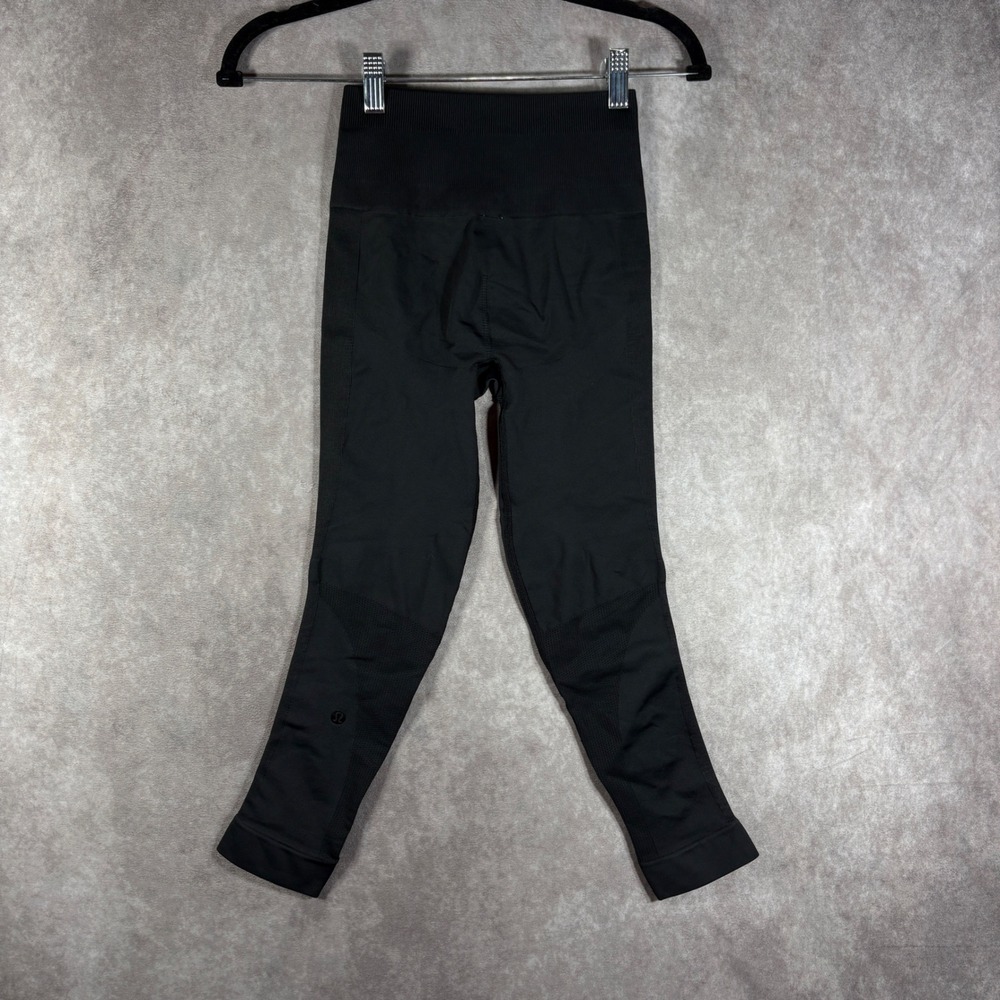 Lululemon Leggings Women 4 Black Ebb To Street Tight Seamless High Rise Crop Gym - Picture 4 of 7